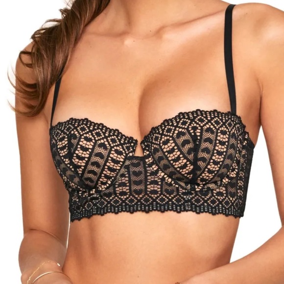 Adore Me Black Lace Nymphadora Contour | 32D - Picture 1 of 5